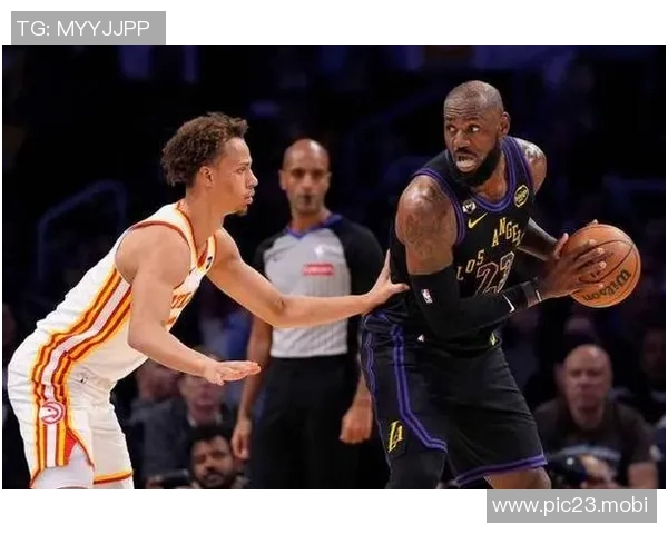 詹姆斯31+9+10 湖人大胜老鹰