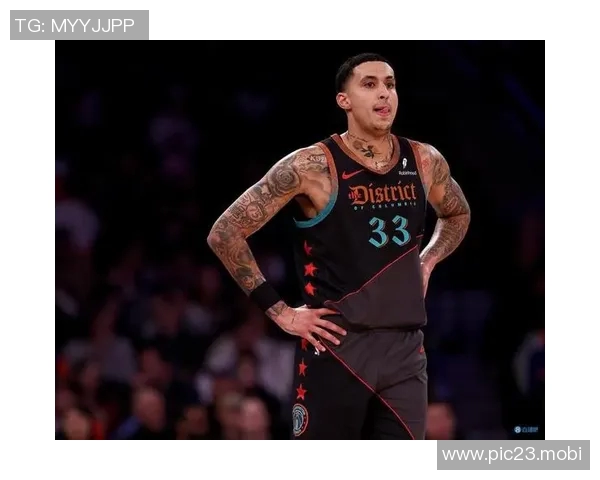 爆冷，雄鹿掀翻雷霆，库兹马14+4，霍姆格伦16+13难救主